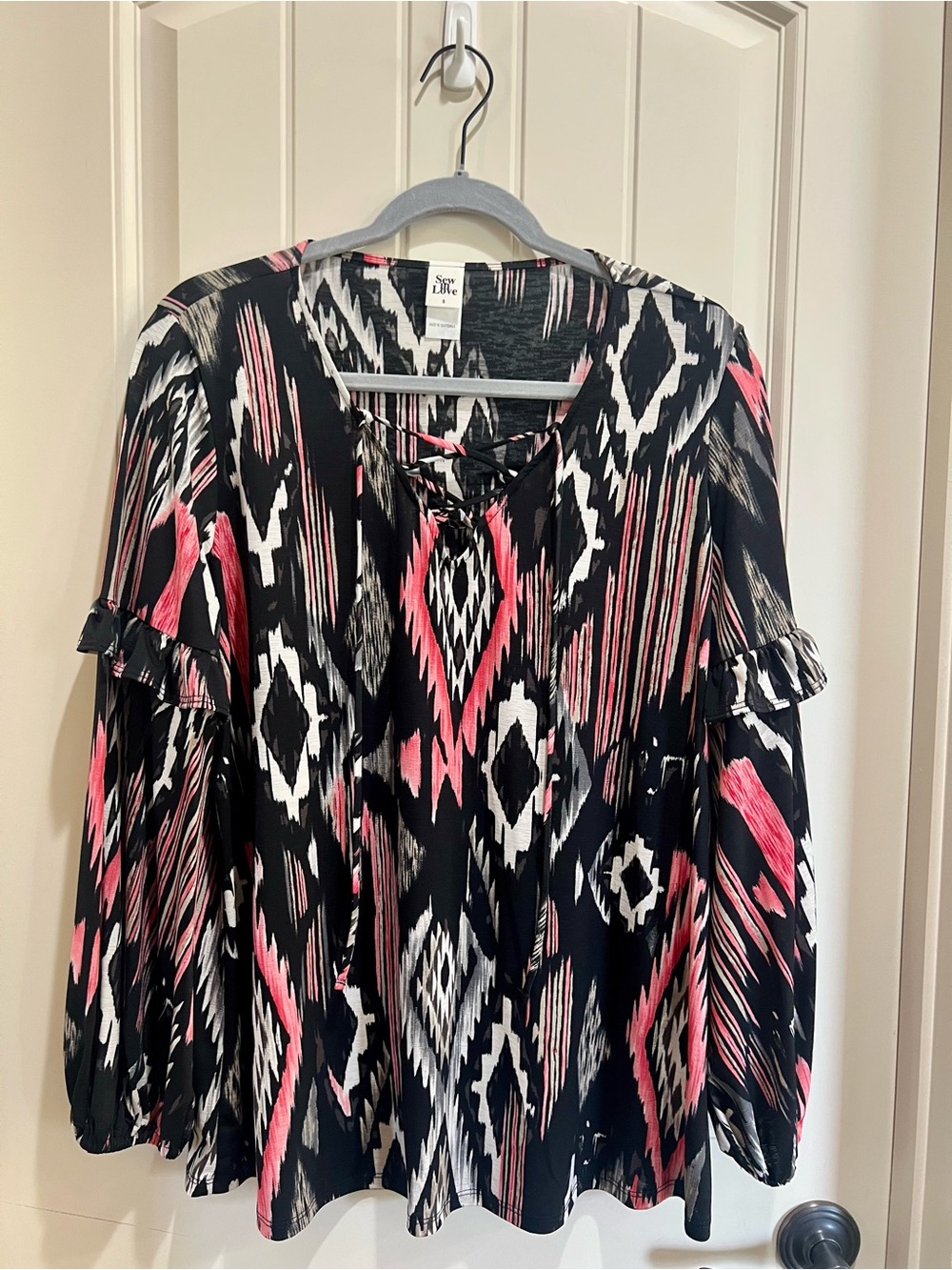 Sew In Love Aztec Print Lace Up Ruffle Sleeve Top Small NWOT